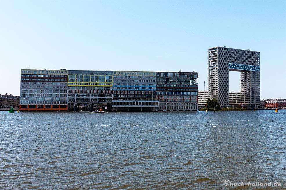 modernes amsterdam am wasser