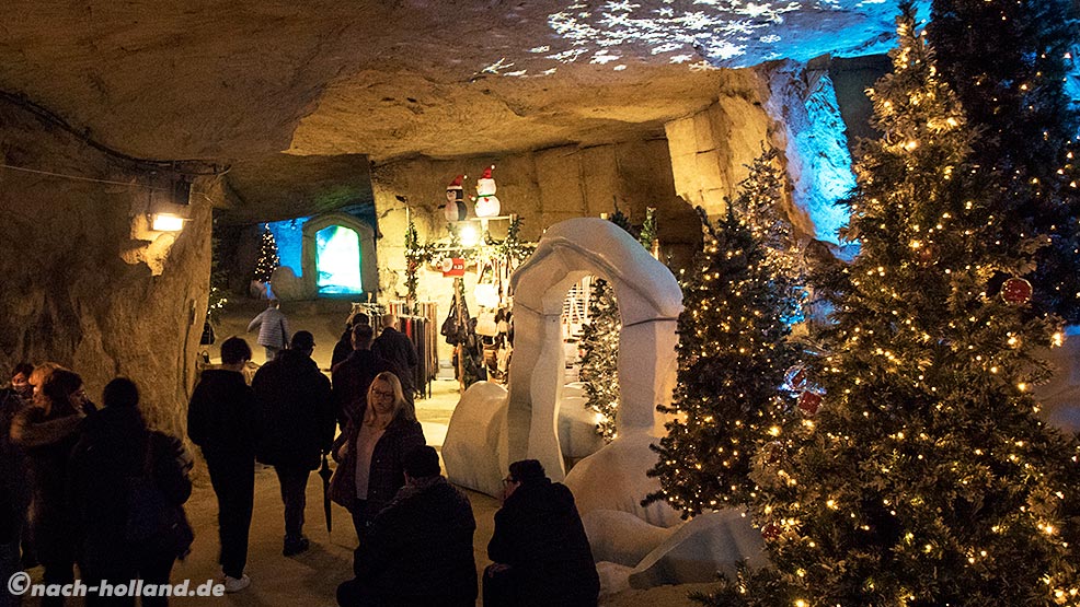 weihnachtsmarkt in der grotte, valkenburg