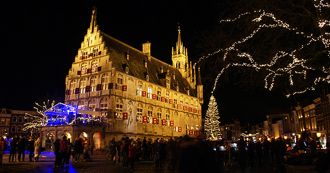 Gouda bei Kerzenlicht, später am Abend gouda bei kerzenlicht