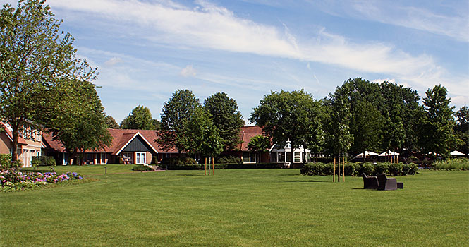 Das Parkhotel de Wiesel heißt nicht nur so, es gibt auch tatsächlich einen Park parkhotel de wiemsel ootmarsum