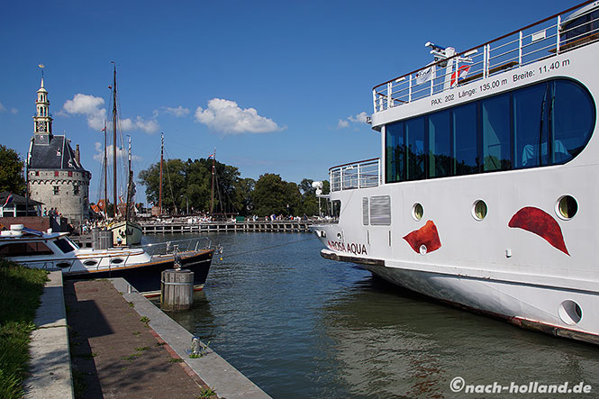 Schiff von A-Rosa in Hoorn